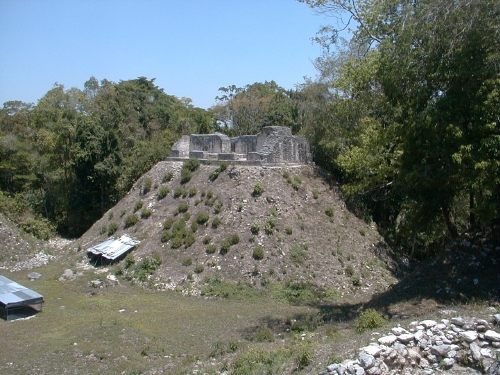 image4.jpg (40532 bytes)